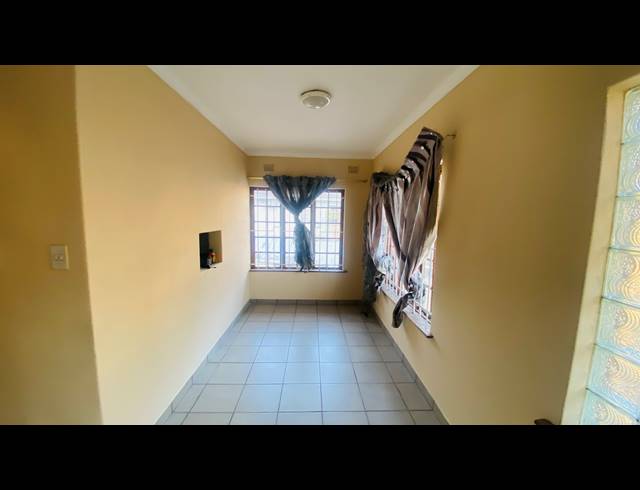 3 BEDROOM HOUSE TO LET IN PALMIET